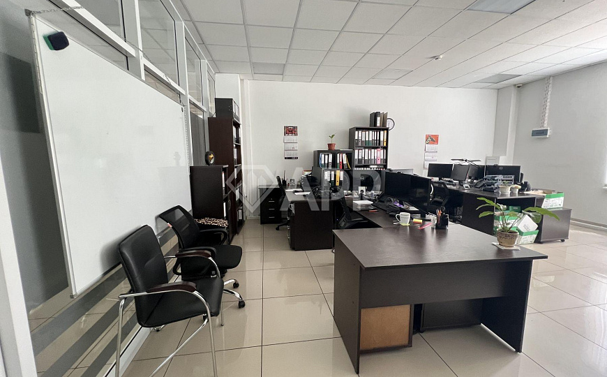 Сдаю офис с ремонтом на 1 линии в современном БЦ, 54 м² фото
