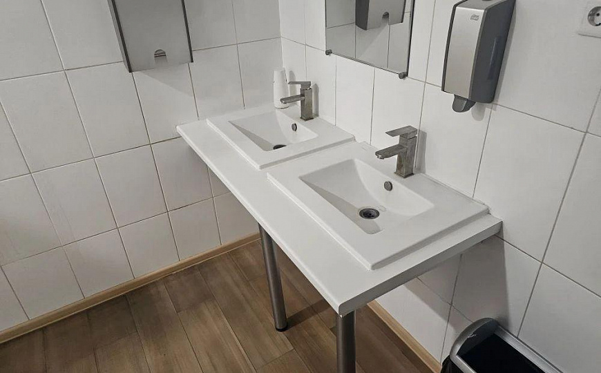Сдам отдельно стоящее здание, 6 993,3 м² фото