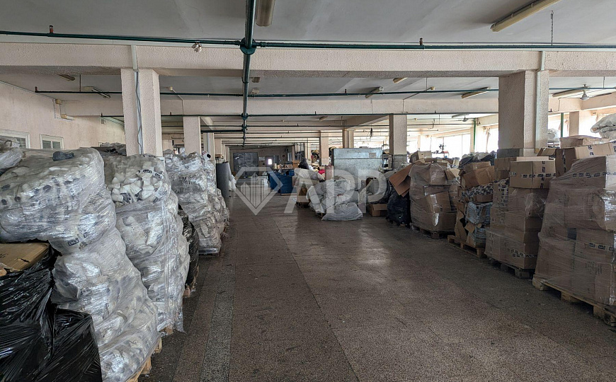 Сдам производственное помещение, 1 000 м² фото