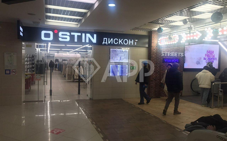Сдается псн 600 метров в популярном ТЦ, проходимость 17 000 человек в день фото
