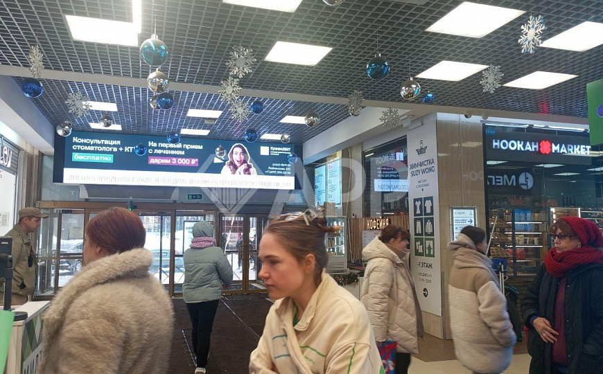 Сдается псн 600 метров в популярном ТЦ, проходимость 17 000 человек в день фото