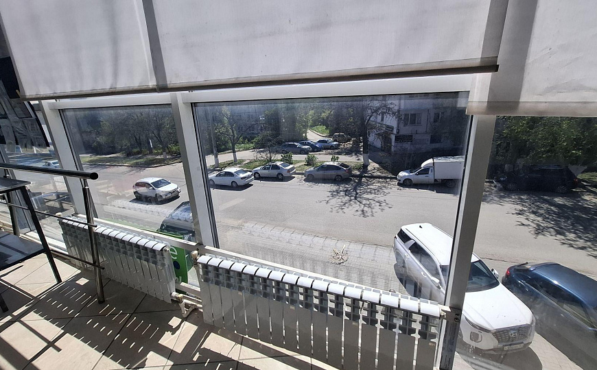 Продам помещение в ТЦ фото