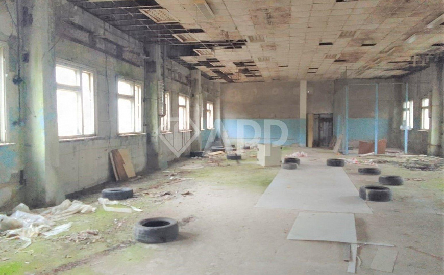 Продам производственное помещение, 1 500 м² фото
