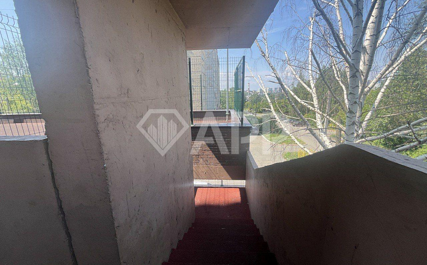 Офис в новостройке, ЖК Огни Ижевска, 100.7 м² фото