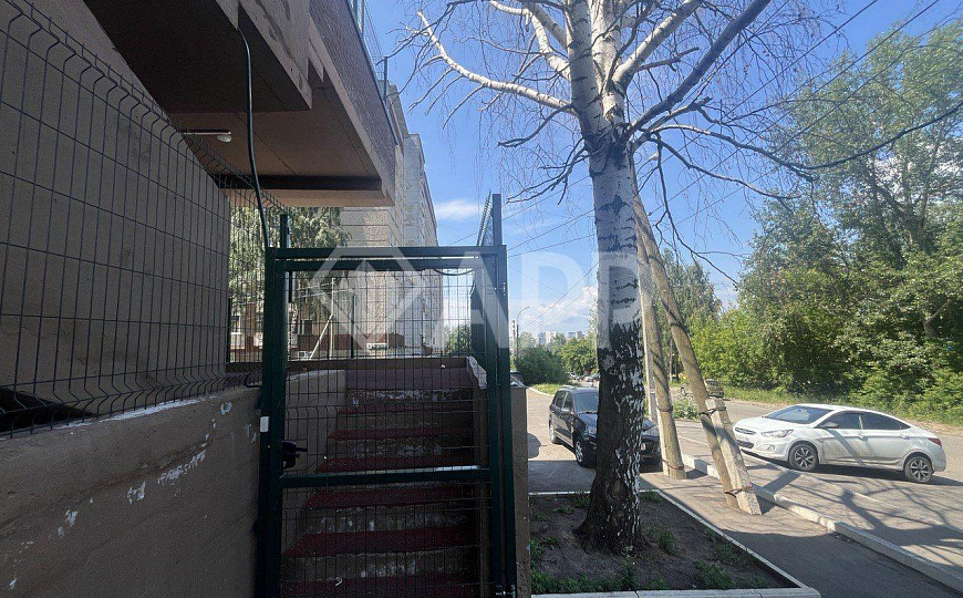 Офис в новостройке, ЖК Огни Ижевска, 100.7 м² фото