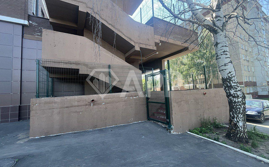 Офис в новостройке, ЖК Огни Ижевска, 100.7 м² фото