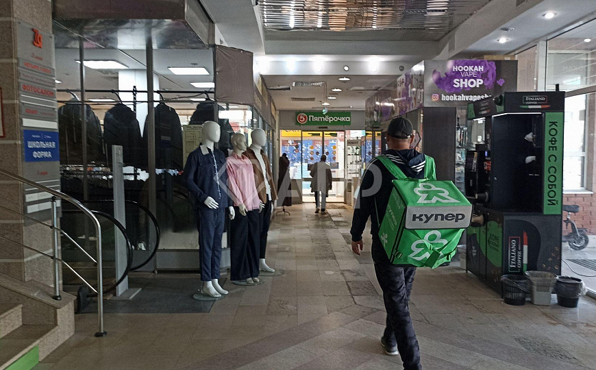Сдаю в аренду 48 м² около магазина Пятёрочка с большим трафиком фото