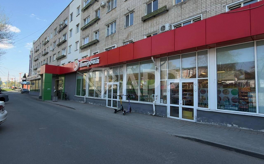 Сдам 417 м², 1я линия на трафике  фото