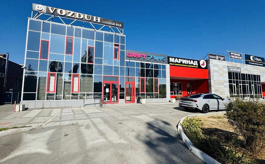 Сдам торговое помещение в самом сердце Волжского в ТЦ Жираф, 150 м² фото