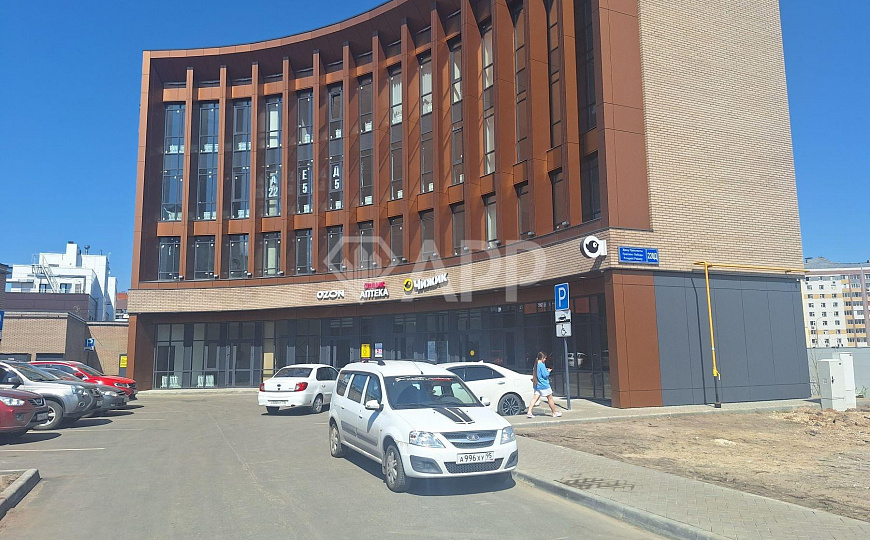 Сдам помещение в новом бизнес центре, 500 м² фото