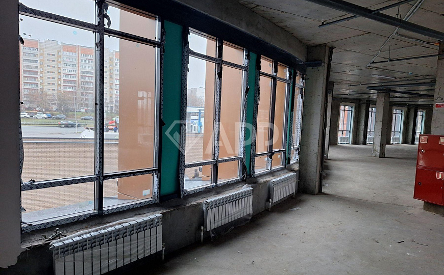 Сдам помещение в новом бизнес центре, 500 м² фото