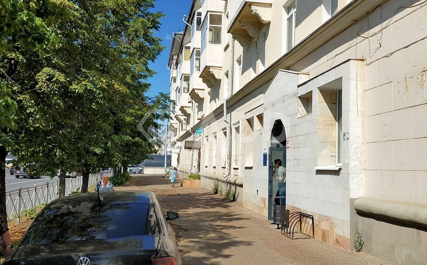 Сдаю 163м² на первом этаже первой линии фото