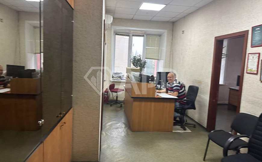 Продается производственно-складское помещение фото