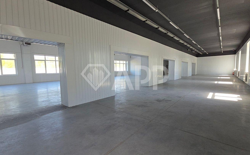 Производство (склад) 1700м² фото