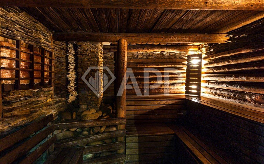 База отдыха, дом 450 м² + земля 2 га фото