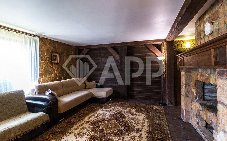 База отдыха, дом 450 м² + земля 2 га фото