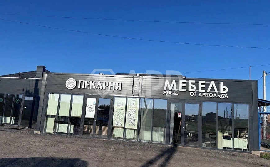 Помещение в аренду рядом с ТЦ фото