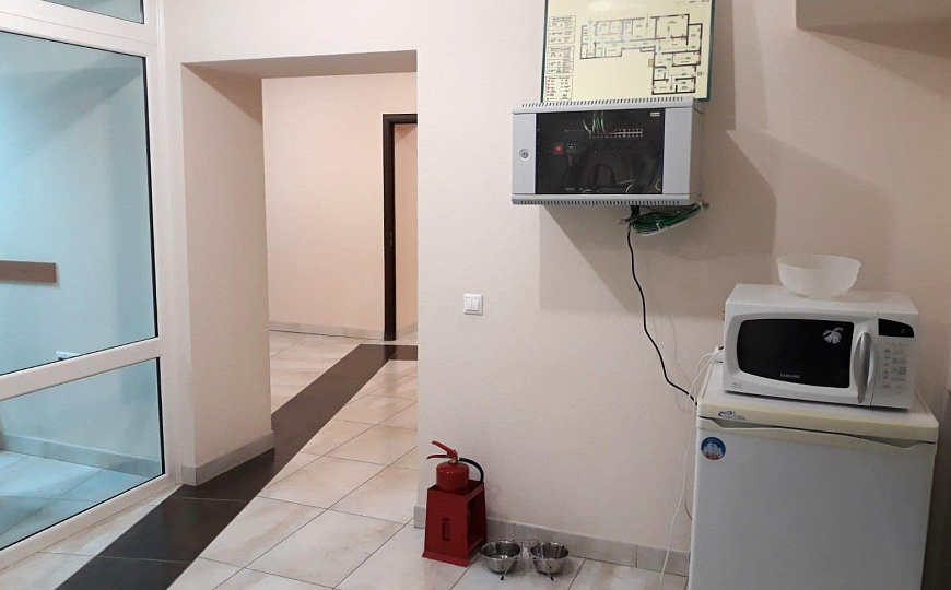 Свободного назначения 90 м² фото