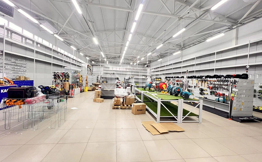 Продам помещение свободного назначения, 2 300 м² фото