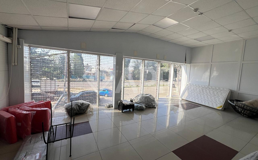 Продам помещение свободного назначения, 2 300 м² фото