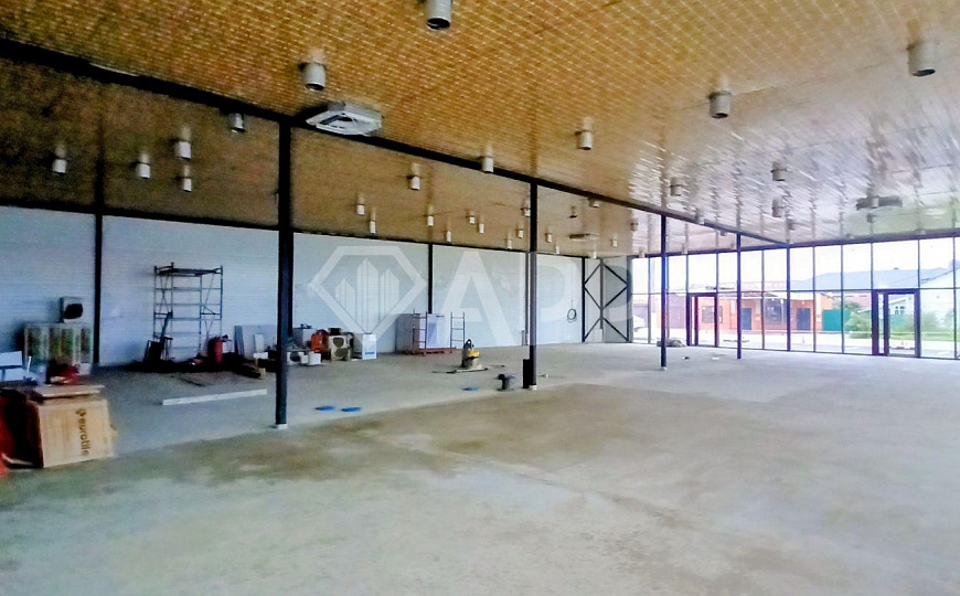 Сдам, помещение свободного назначения, 150 м²- 480 м² фото