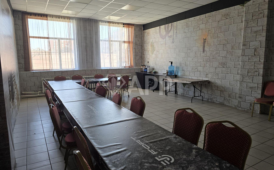 Под офис, услуги в центре от 37-520 м² фото