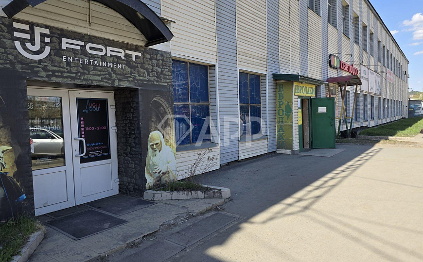Под офис, услуги в центре от 37-520 м² фото