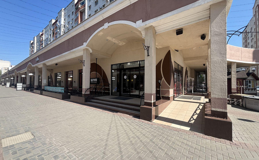 Торговое помещение, 173 м² фото