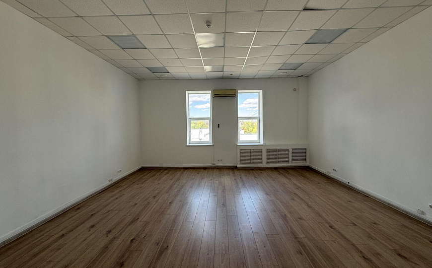 Сдам офисное помещение, до 3х кабинетов, 40-130 м² фото