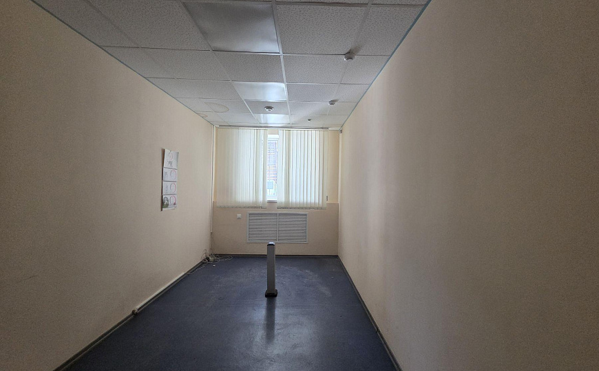 Сдам отдельно стоящее здание, 690 м² фото