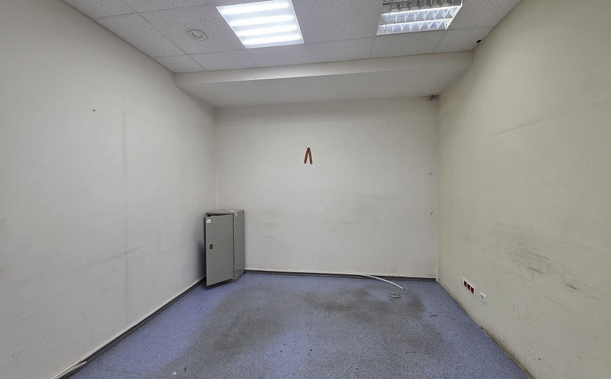 Сдам отдельно стоящее здание, 690 м² фото