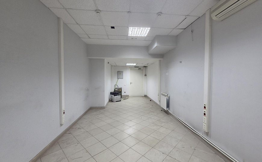 Сдам отдельно стоящее здание, 690 м² фото