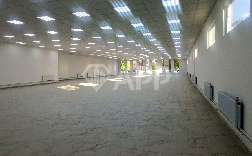 Помещение свободного назначения 693,5 м². фото