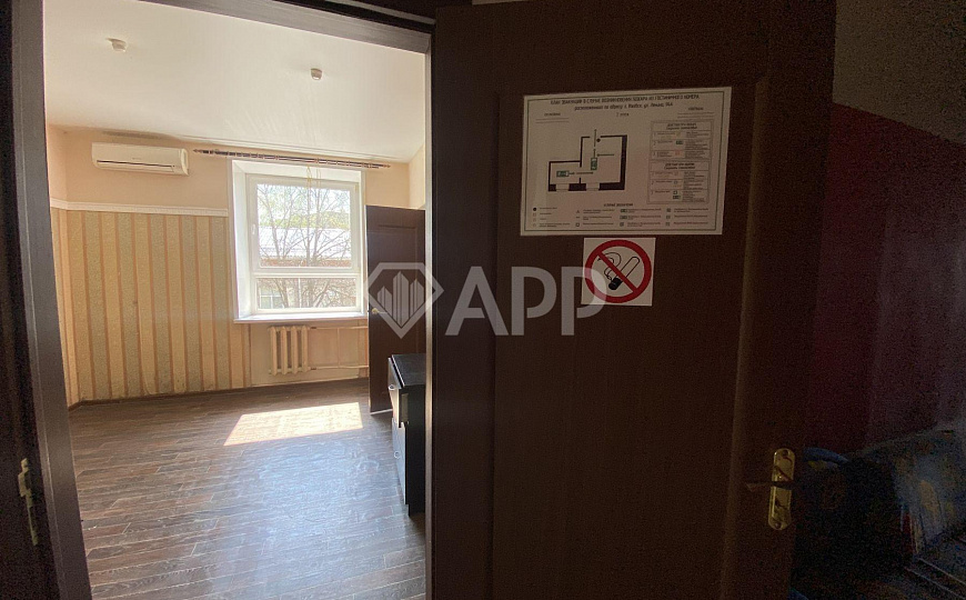 Сдам отдельно стоящее здание, 450 м² фото