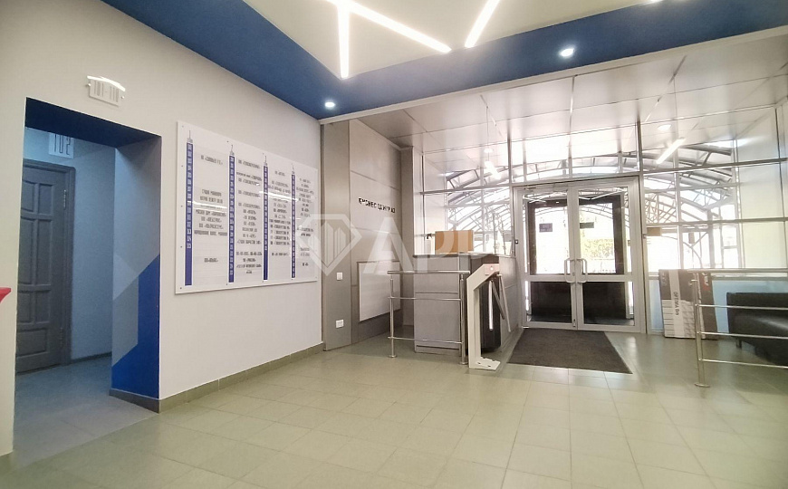 Продаю помещение свободного назначения, 17,6 м2 фото