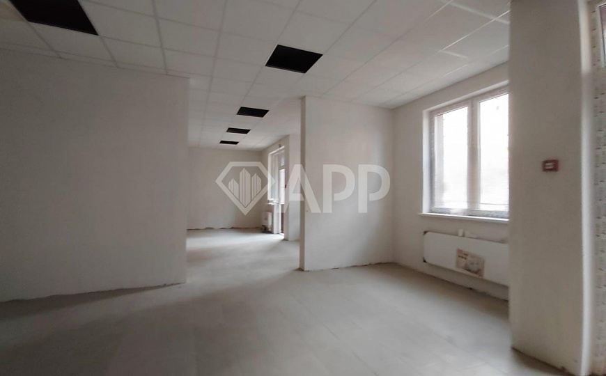 Сдаю 1 этаж магазин бьюти кафе офис 140 м² фото