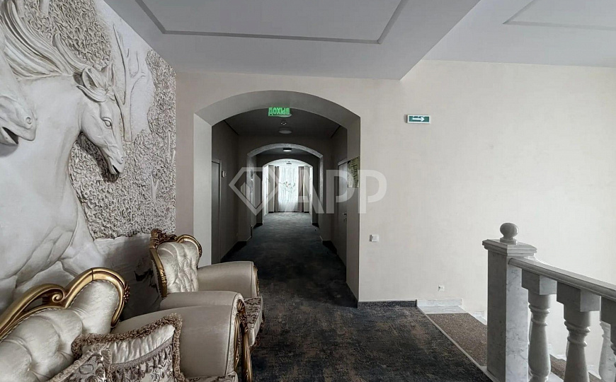 Продам гостиница, 921 м² фото