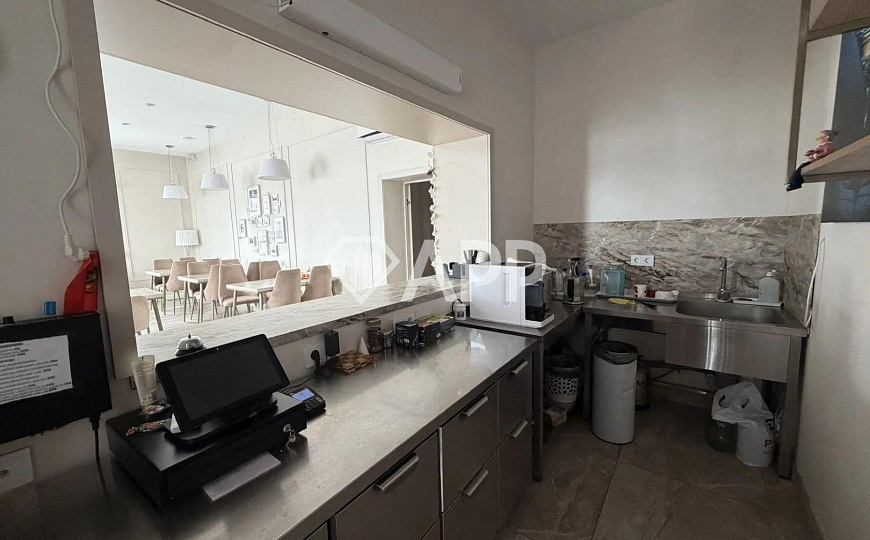 Продам гостиница, 921 м² фото