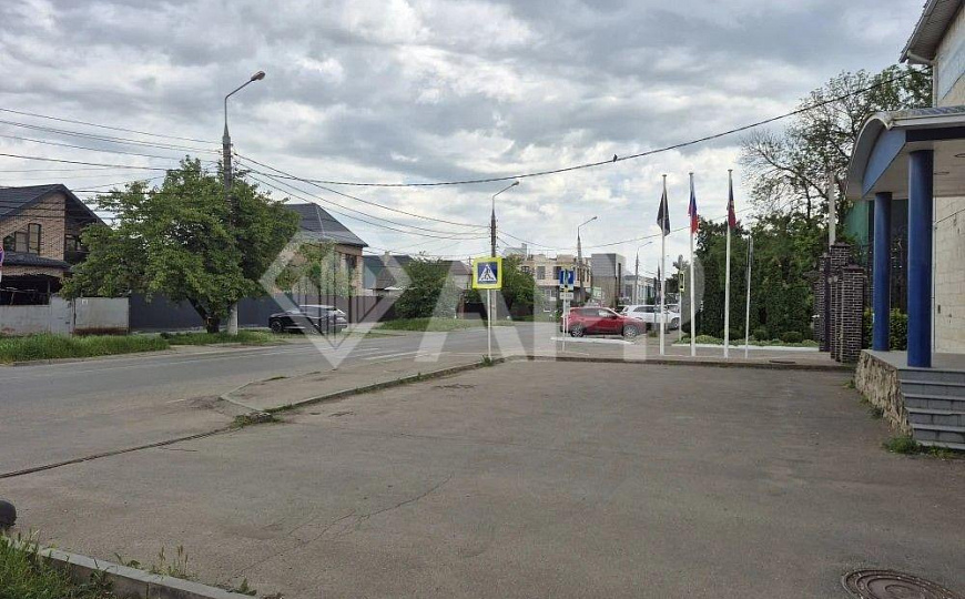 Сдам отдельно стоящее здание, 1 050 м² фото