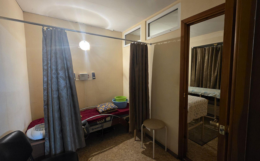 Сдам торговое/офисное помещение, 170 м² фото