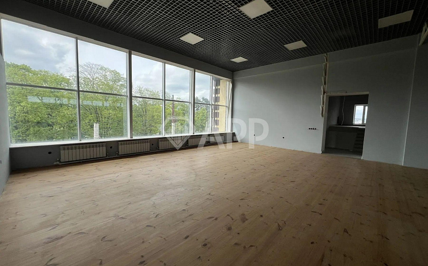 Сдам помещение свободного назначения, 416 м² фото