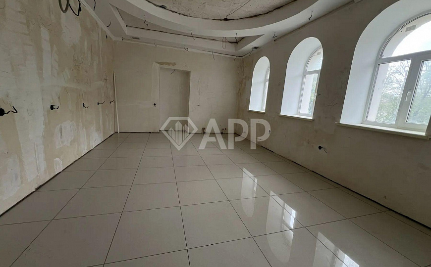 Сдам помещение свободного назначения, 416 м² фото