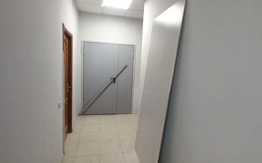 Сдам офисное помещение, 75 м² фото