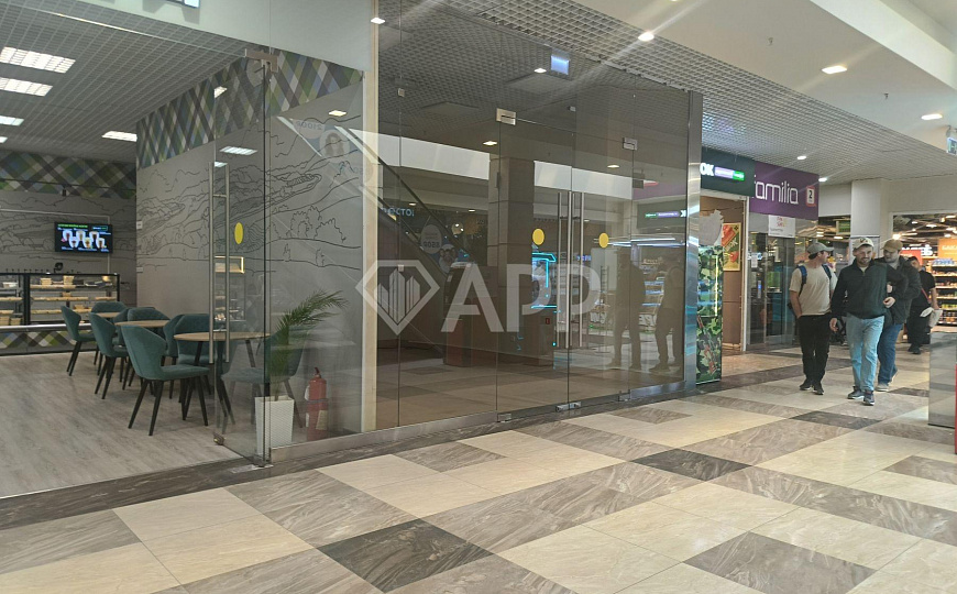 Сдам помещение в торговом центре, 100 м² фото