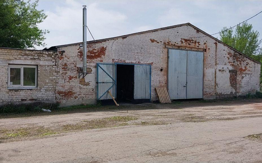 База (производство, склад). 3250 кв.м, участок 4 Га  фото