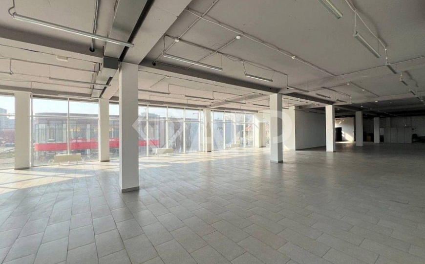 Сдаю с ремонтом 498 м² магазин детский центр офис фото