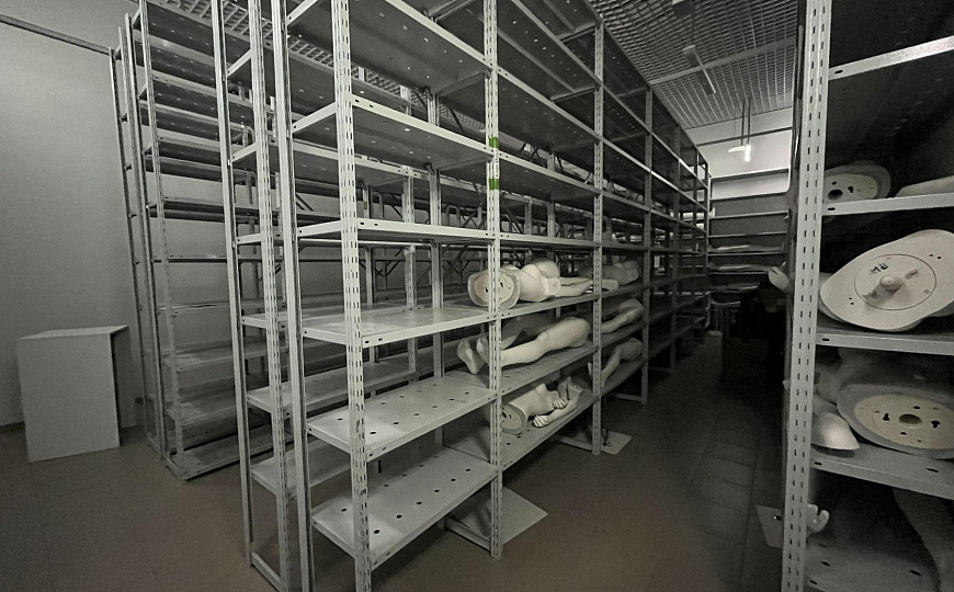 Сдам торговый центр, 1 246 м² фото