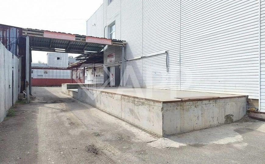 270 м², дебаркадер, грузовой лифт, можно увеличить фото