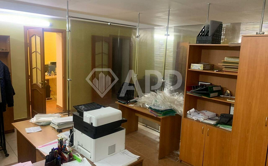 Сдам офисное помещение 124м² в густонаселенном районе фото