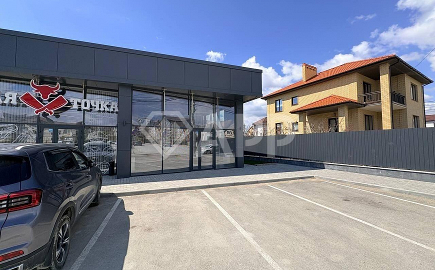 Сдаю торговое помещение, 70 м² фото